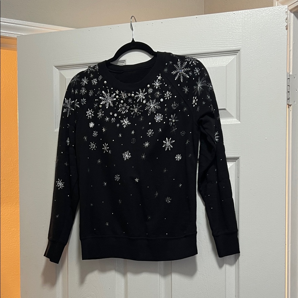 Black Snowflake Embellished Crewneck Sweater